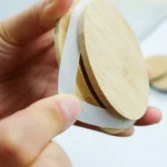 Крышка для стеклянной банки из бамбука, изготовленная на заказ, натурального цвета, с индивидуальным логотипом, диаметром 86 мм.